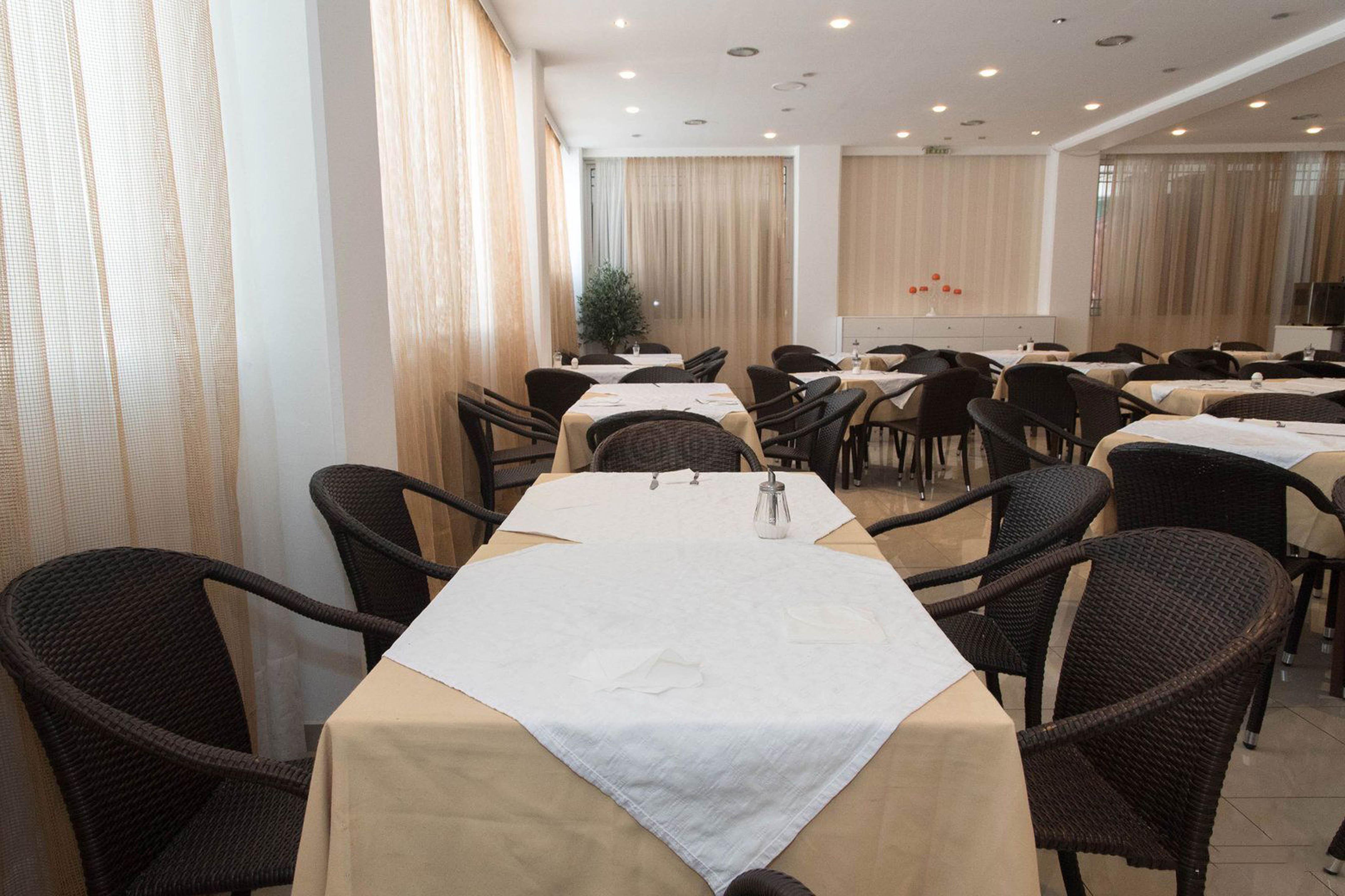Thalia Hotel Pefki  ภายนอก รูปภาพ