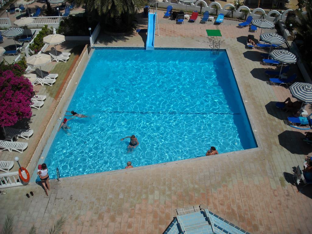 Thalia Hotel Pefki  ภายนอก รูปภาพ